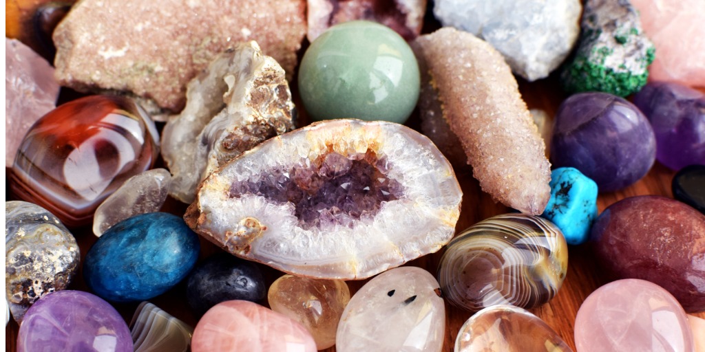 Les Astuces de Christelle : Comment nettoyer ses pierres de lithothérapie