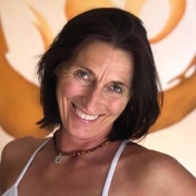 Sandrine Vimes : Enseignante de Yoga et de méditation