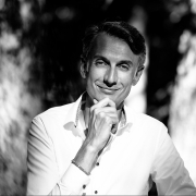 Pierre Grasser : Guérir de la Sclérose en Plaques